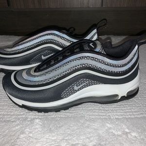 NIKE AIR MAX 97